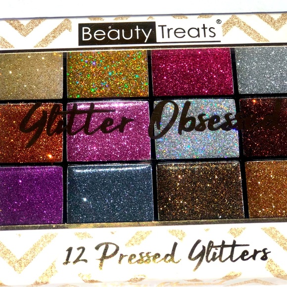 Eyeshadow Palette - Picture 4 of 5